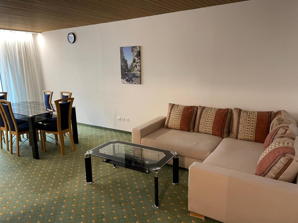 Neptun 3 - Im Zentrum Von Bad Ragaz, Mit Kl. Balkon エクステリア 写真